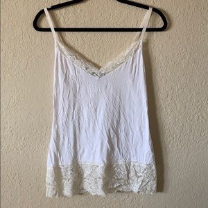 THE LIMITED | 2 Lace Camisole Tops Medium